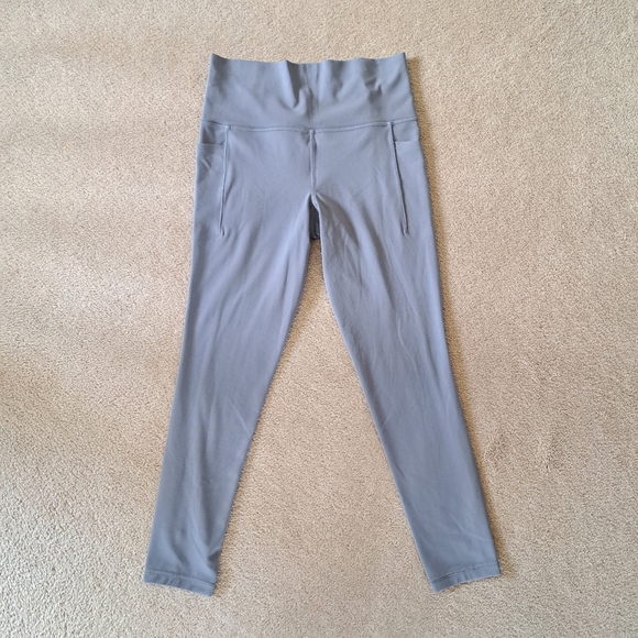 Athleta Salutation Stash 7/8 Leggings Stash Pocket Grey Womens Size Small Active - Picture 1 of 11